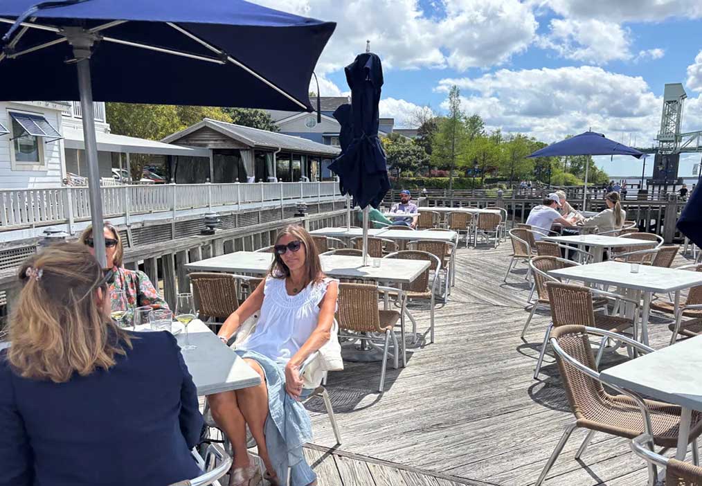 Wilmington’s Trendy Restaurants & Bars: The Perfect Fusion of Modern and Traditional